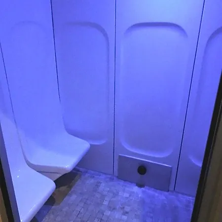 La Halte D'hotes Proche Epinal Oda ve Kahvaltı 3*