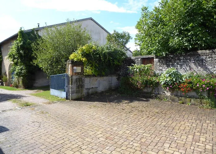 La Halte D'hotes Proche Epinal 3* Jeuxey