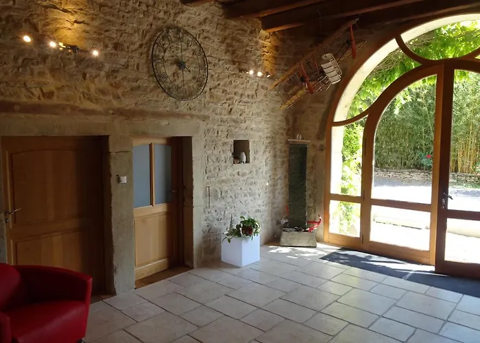 La Halte D'hotes Proche Epinal Bed & Breakfast 3*