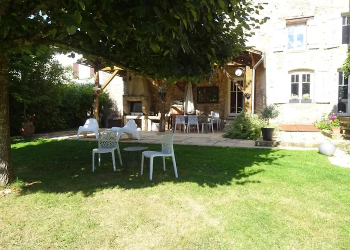 La Halte D'hotes Proche Epinal Bed & Breakfast 3*