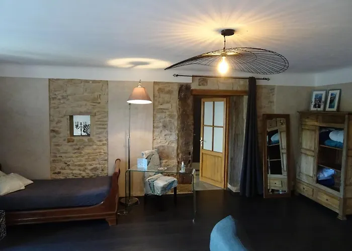 La Halte D'hotes Proche Epinal Bed & Breakfast 3*